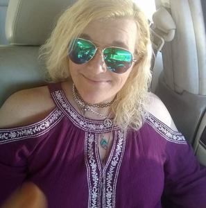 Meet your Posher, Karla